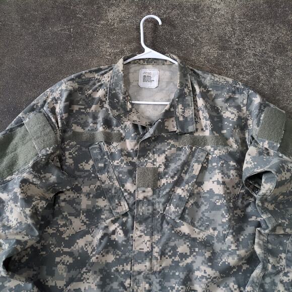 Army Combat Uniform Jacket Mens L Green Tan Digital Camo Inspect Repellent - Picture 2 of 8